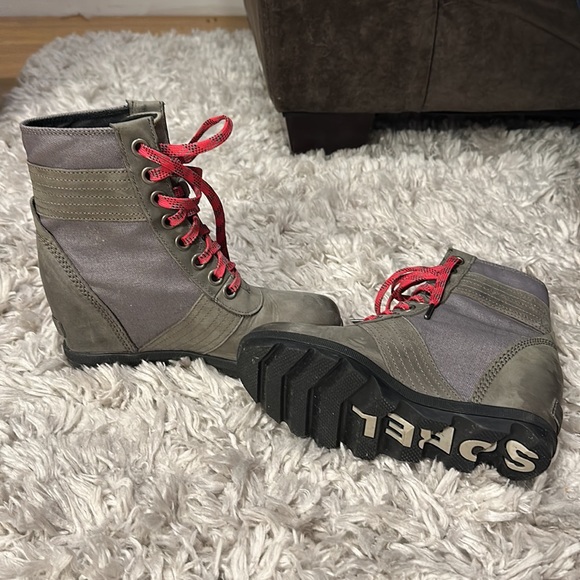 Sorel wedge boots - Picture 4 of 5